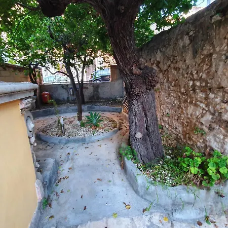 בית הארחה Il Daviduccio 3*