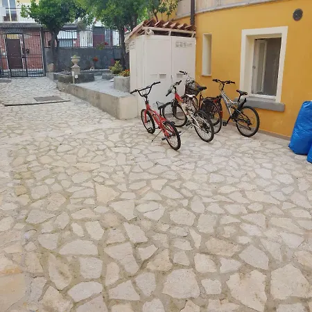 Il Daviduccio 3* סירקוזה
